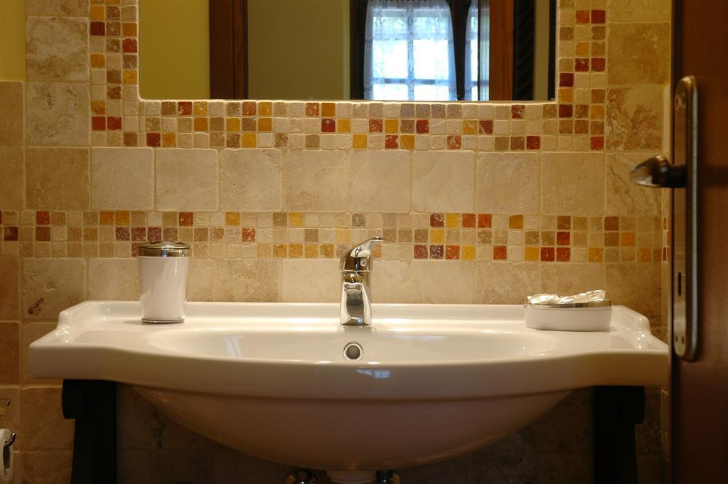 Casale Favilluta Pension Petrignano Kamer foto
